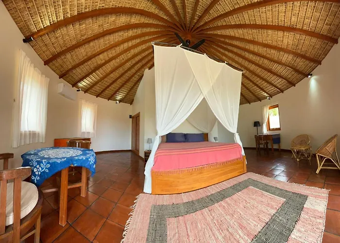 Lodge Ponjok Batu Bukti