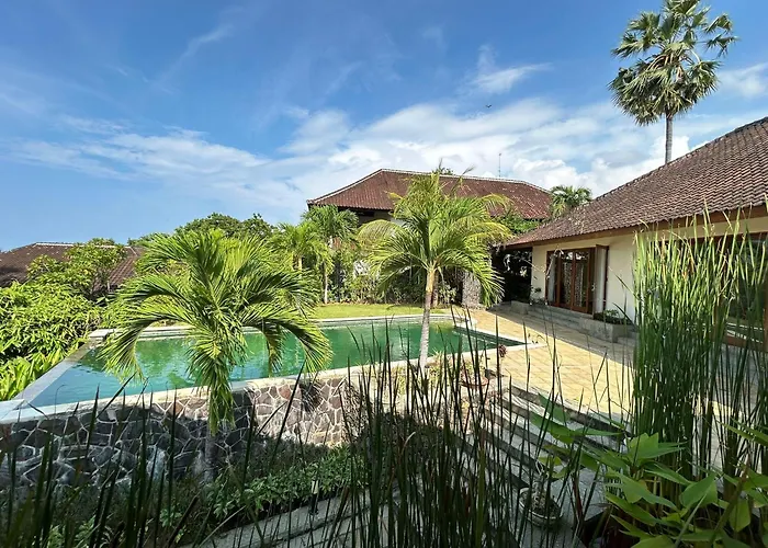 Lodge Ponjok Batu Bukti